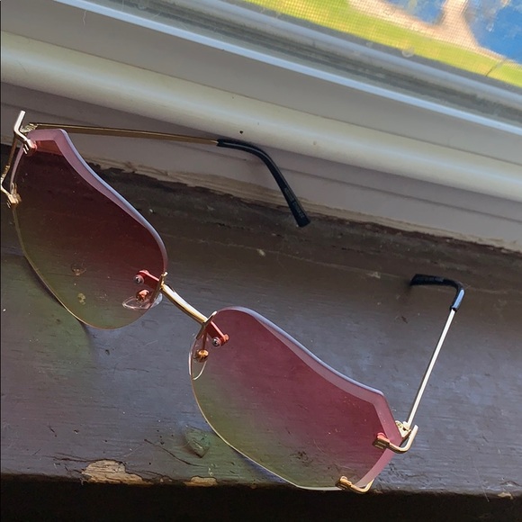 Sunglasses - Picture 2 of 2